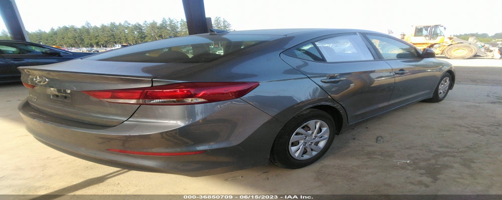 5NPD74LF6JH402453 2018 HYUNDAI ELANTRA photo no. 4