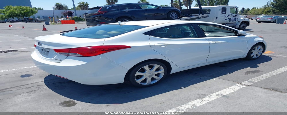 5NPDH4AE6DH318399 2013 HYUNDAI ELANTRA photo no. 4