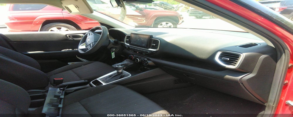 KMHRB8A34NU160032 2022 HYUNDAI VENUE photo no. 5