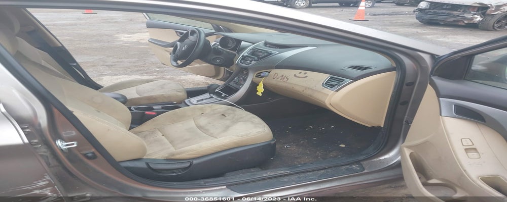 5NPDH4AE3DH240051 2013 HYUNDAI ELANTRA photo no. 5