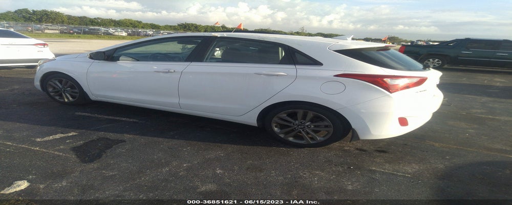 KMHD35LH1GU307988 2016 HYUNDAI ELANTRA GT photo no. 3