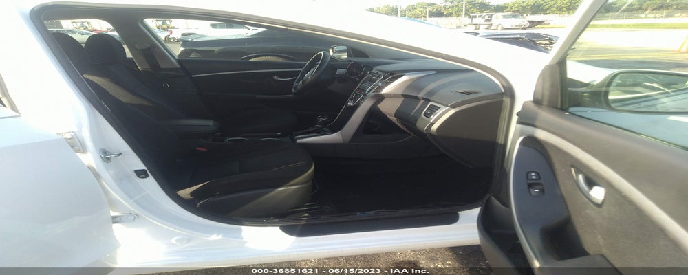 KMHD35LH1GU307988 2016 HYUNDAI ELANTRA GT photo no. 5