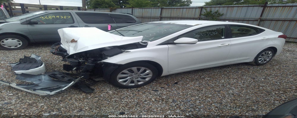 5NPDH4AE4BH060543 2011 HYUNDAI ELANTRA photo no. 2