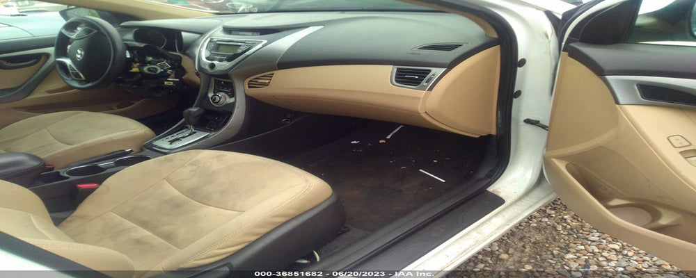 5NPDH4AE4BH060543 2011 HYUNDAI ELANTRA photo no. 5