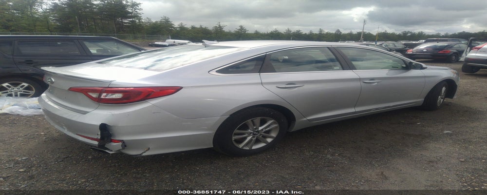 5NPE24AF4HH523126 2017 HYUNDAI SONATA photo no. 4