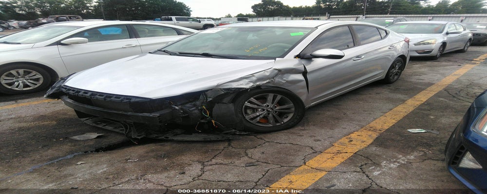 5NPD84LF4JH288790 2018 HYUNDAI ELANTRA photo no. 2