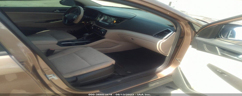 KM8J23A40GU062742 2016 HYUNDAI TUCSON photo no. 5