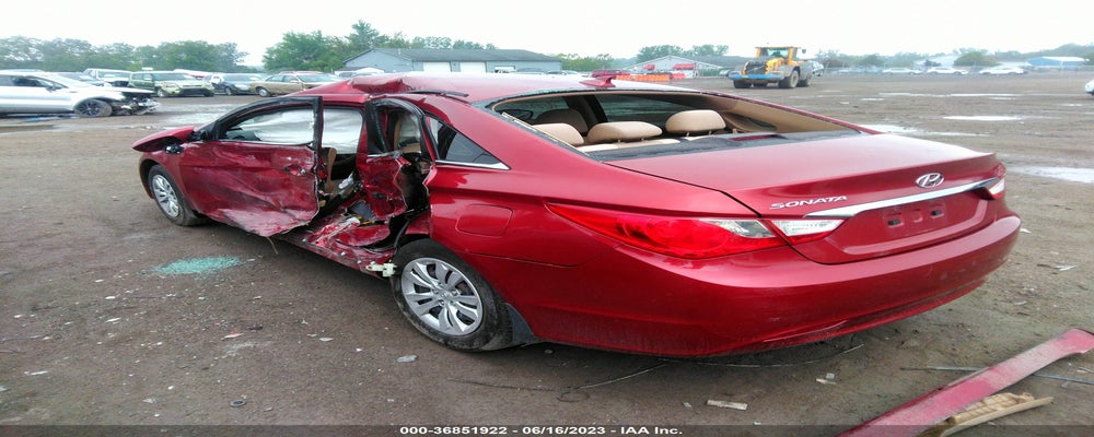 5NPEB4AC2CH469274 2012 HYUNDAI SONATA photo no. 3