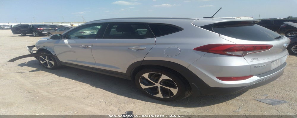 KM8J3CA23GU127353 2016 HYUNDAI TUCSON photo no. 3