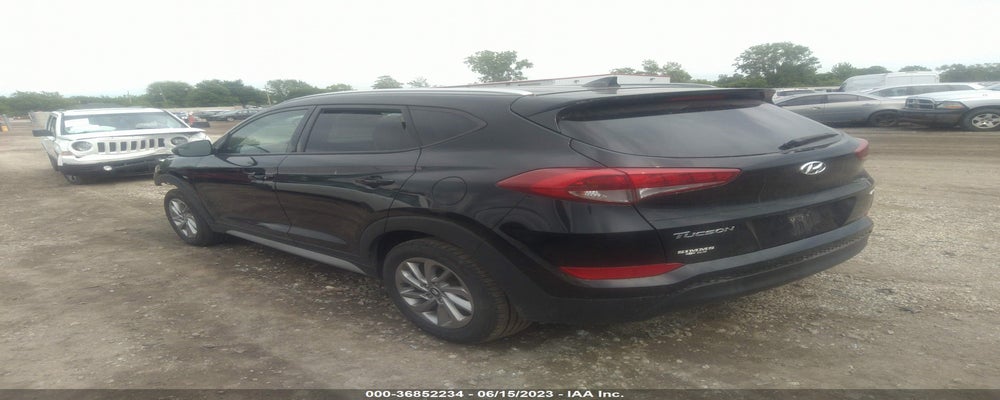 KM8J3CA42JU613130 2018 HYUNDAI TUCSON photo no. 3