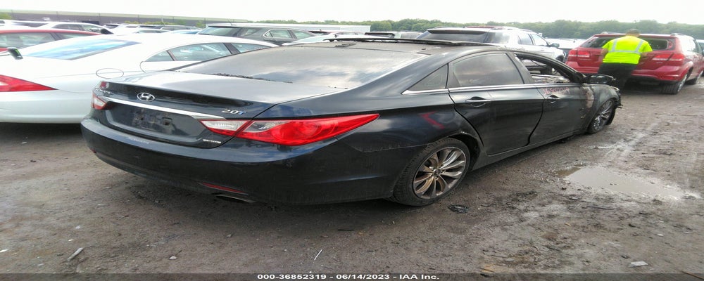 5NPEC4AB8CH363187 2012 HYUNDAI SONATA photo no. 4