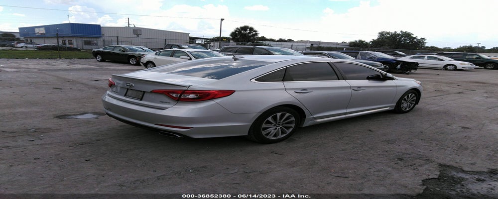 5NPE34AF7GH403896 2016 HYUNDAI SONATA photo no. 4