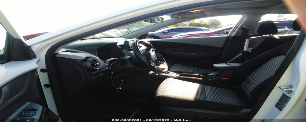 KM8K6CAA3JU108957 2018 HYUNDAI KONA photo no. 5