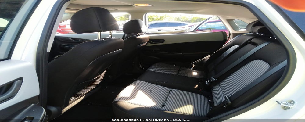 KM8K6CAA3JU108957 2018 HYUNDAI KONA photo no. 8