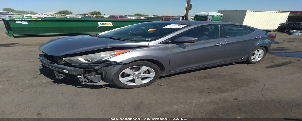 KMHDH4AE4CU235604 2012 HYUNDAI ELANTRA photo no. 2
