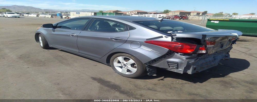 KMHDH4AE4CU235604 2012 HYUNDAI ELANTRA photo no. 3