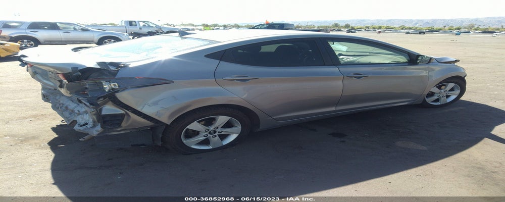 KMHDH4AE4CU235604 2012 HYUNDAI ELANTRA photo no. 4
