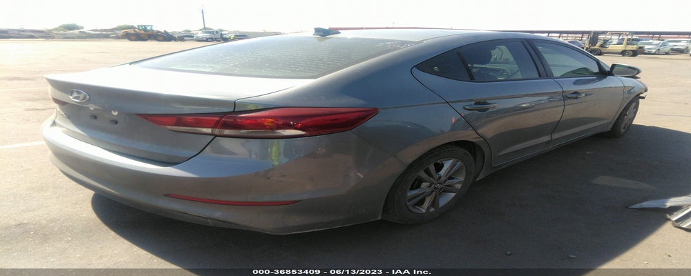 KMHD84LF5JU526793 2018 HYUNDAI ELANTRA photo no. 4