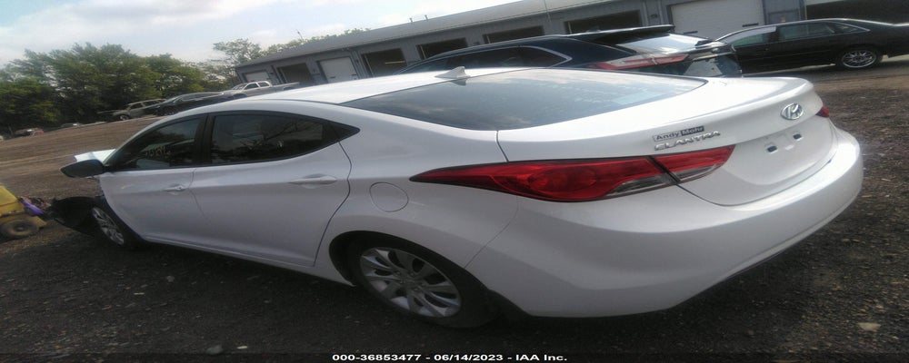 5NPDH4AE3DH171734 2013 HYUNDAI ELANTRA photo no. 3