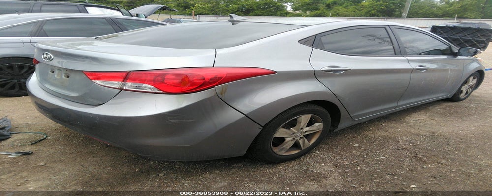 KMHDH4AE6DU725138 2013 HYUNDAI ELANTRA photo no. 4