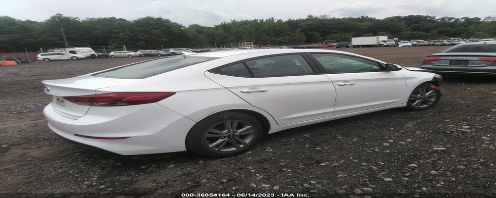 5NPD84LF5HH177384 2017 HYUNDAI ELANTRA photo no. 4
