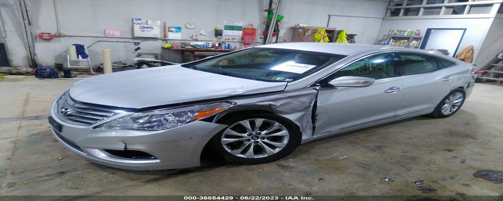 KMHFH4JG8EA424593 2014 HYUNDAI AZERA photo no. 2