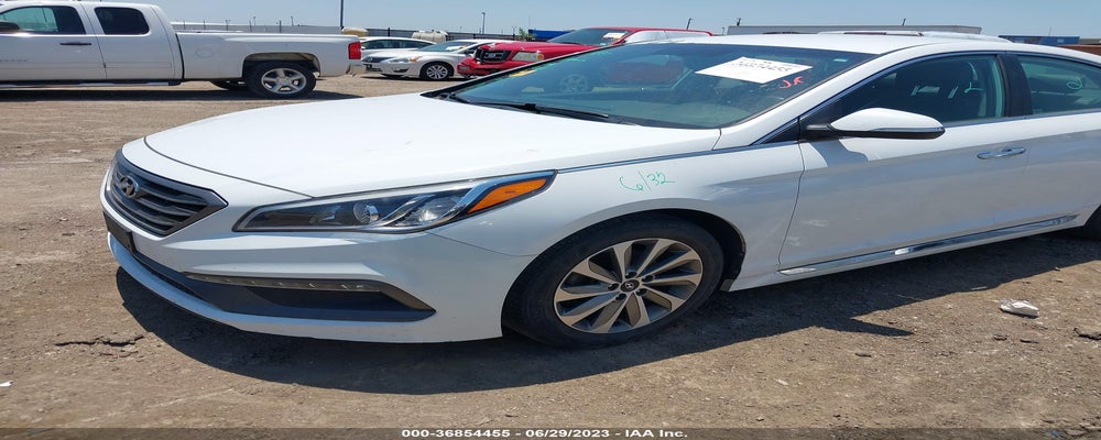 5NPE34AF3GH290075 2016 HYUNDAI SONATA photo no. 2