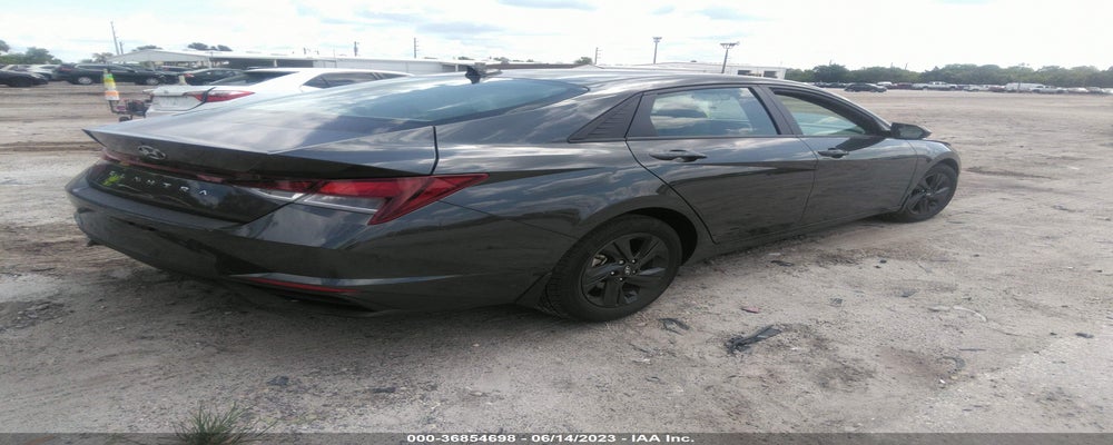 5NPLM4AG6PH094354 2023 HYUNDAI ELANTRA photo no. 4