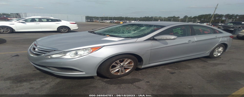 5NPEB4AC6EH900721 2014 HYUNDAI SONATA photo no. 2