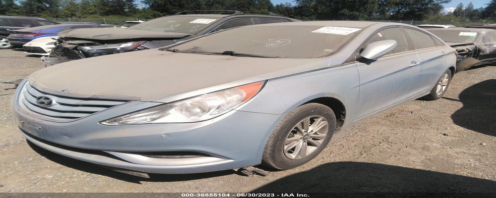 5NPEB4AC5BH139451 2011 HYUNDAI SONATA photo no. 2
