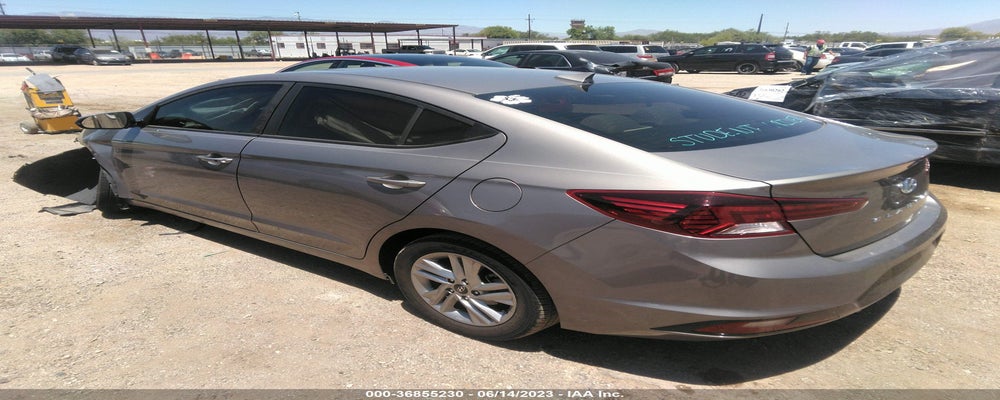 KMHD84LFXLU897791 2020 HYUNDAI ELANTRA photo no. 3