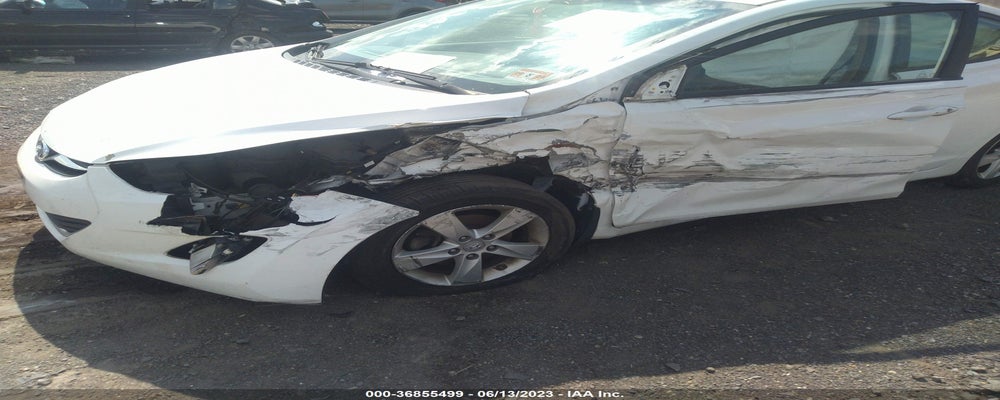 5NPDH4AE4DH284835 2013 HYUNDAI ELANTRA photo no. 6