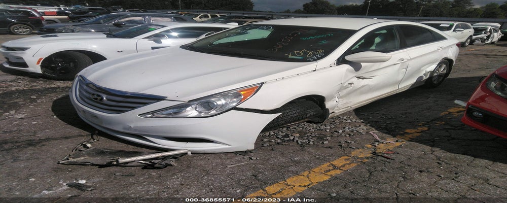 5NPEB4AC6DH658866 2013 HYUNDAI SONATA photo no. 2