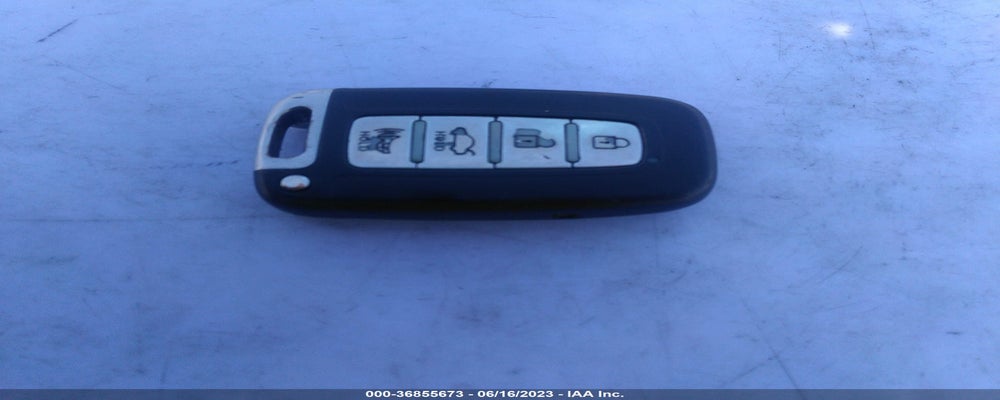 5NPEC4AB9BH233000 2011 HYUNDAI SONATA photo no. 11