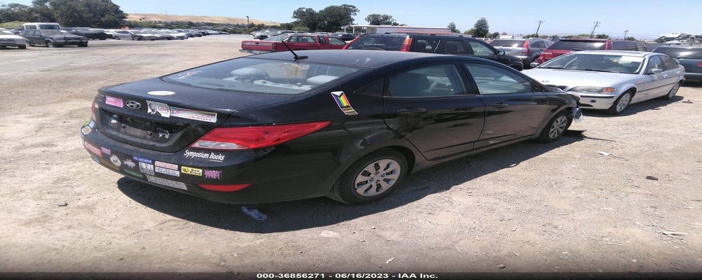 KMHCT4AE0GU000276 2016 HYUNDAI ACCENT photo no. 4