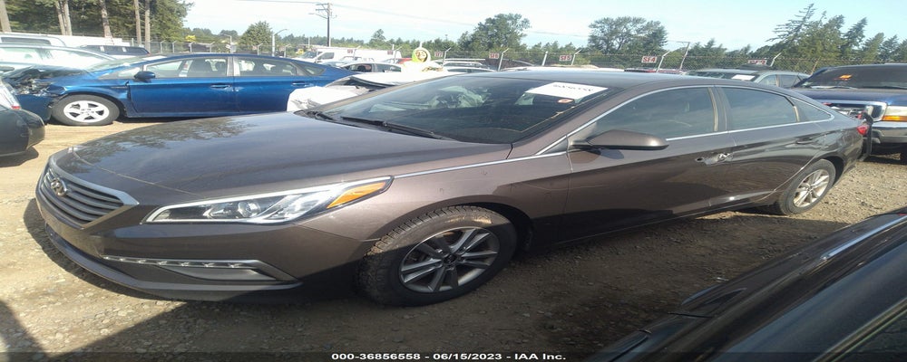 5NPE24AFXFH059529 2015 HYUNDAI SONATA photo no. 2