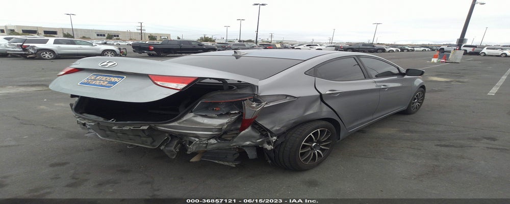 KMHDH4AE1DU913033 2013 HYUNDAI ELANTRA photo no. 4