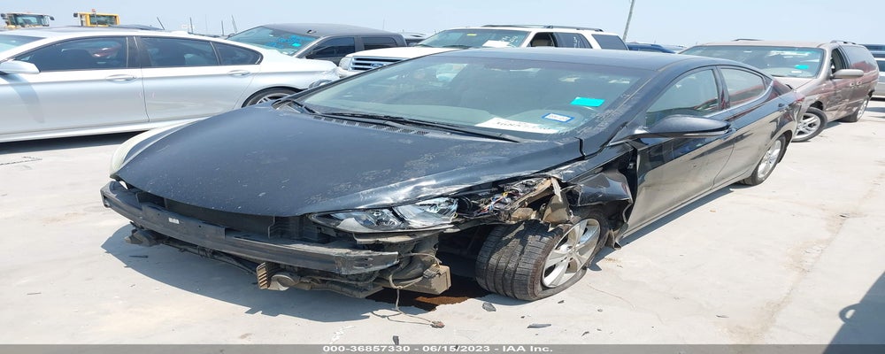 KMHDH4AE4GU520597 2016 HYUNDAI ELANTRA photo no. 2
