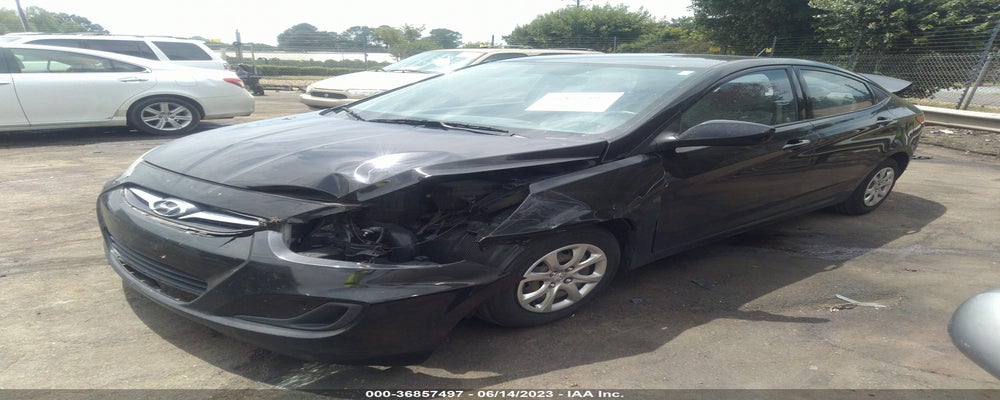 KMHCT4AE3DU443727 2013 HYUNDAI ACCENT photo no. 2