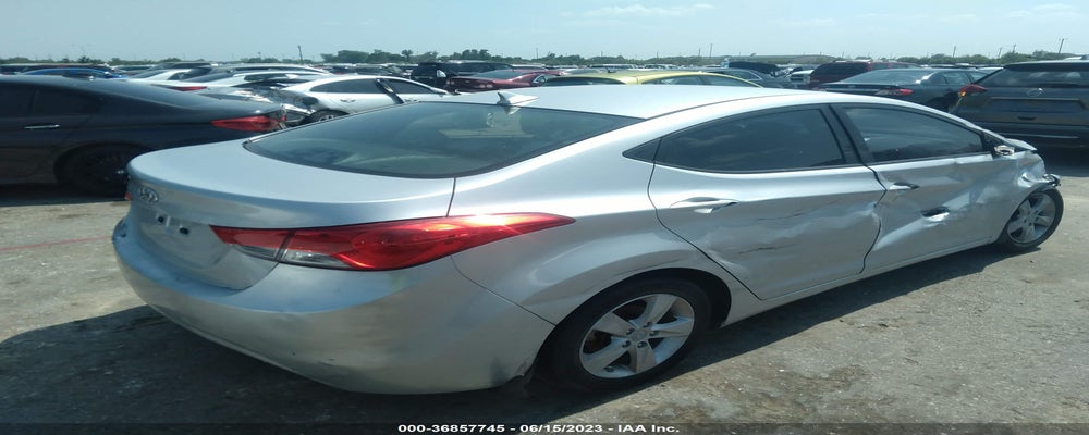 5NPDH4AE5DH201445 2013 HYUNDAI ELANTRA photo no. 4