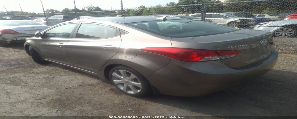 5NPDH4AE2DH258623 2013 HYUNDAI ELANTRA photo no. 3