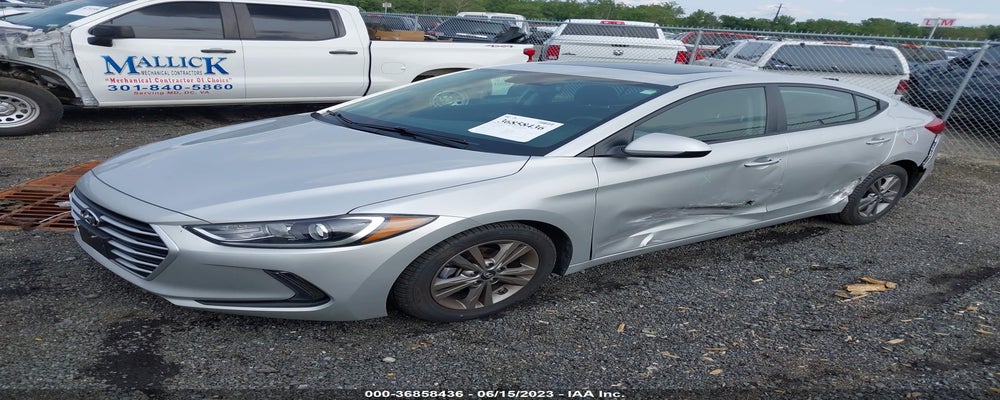 5NPD84LF2JH400180 2018 HYUNDAI ELANTRA photo no. 2