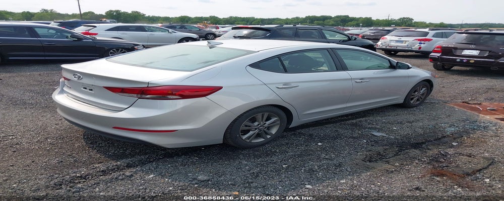 5NPD84LF2JH400180 2018 HYUNDAI ELANTRA photo no. 4