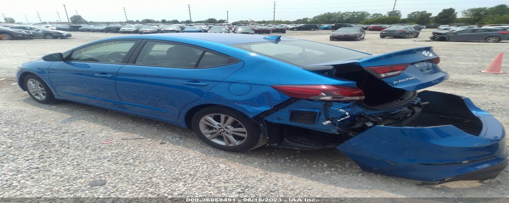 KMHD84LF8HU194035 2017 HYUNDAI ELANTRA photo no. 3