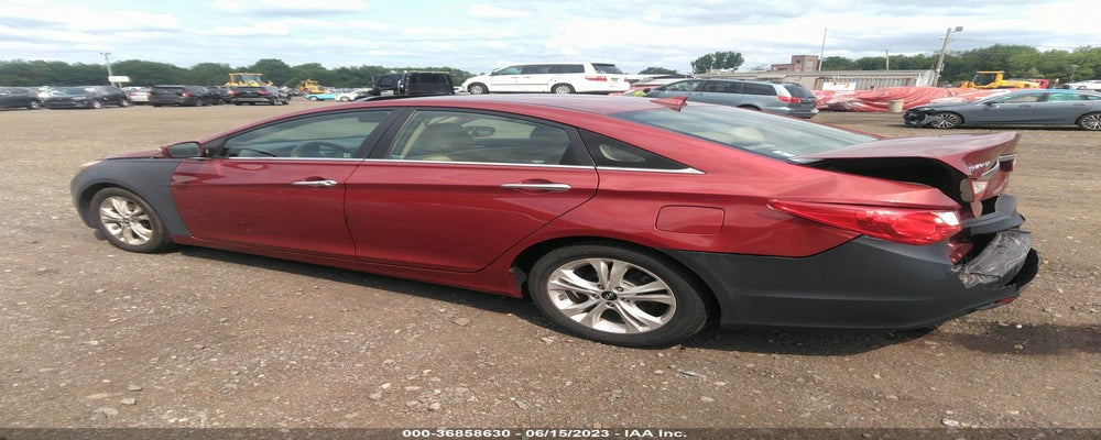 5NPEC4AC6DH684719 2013 HYUNDAI SONATA photo no. 3