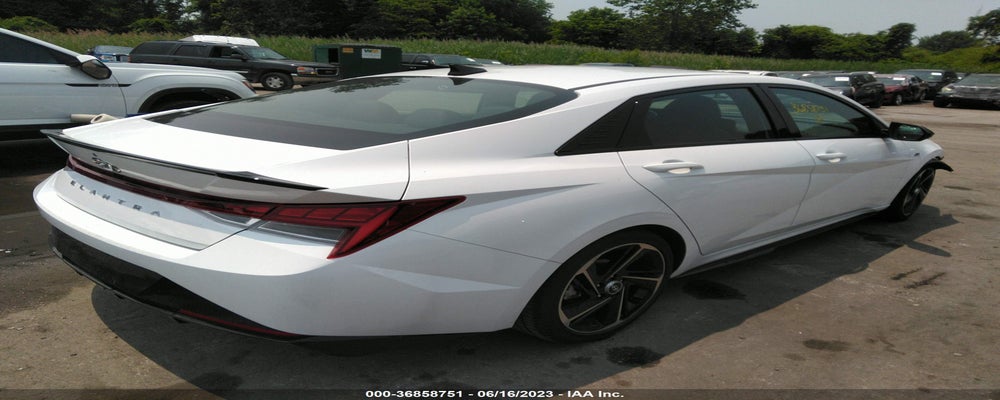 KMHLR4AF2PU464130 2023 HYUNDAI ELANTRA photo no. 4