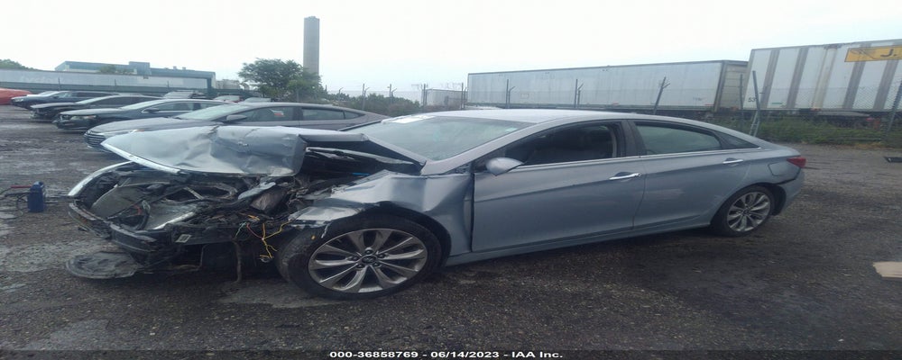 5NPEC4AC2CH364487 2012 HYUNDAI SONATA photo no. 2