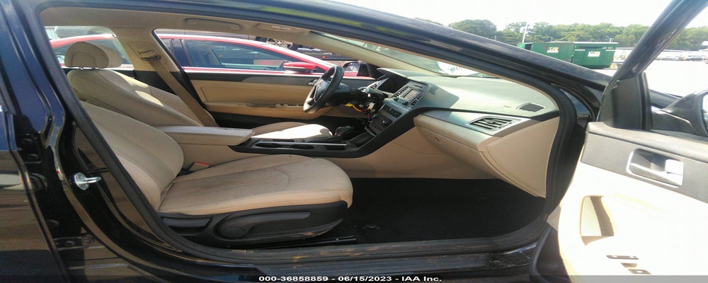 5NPE24AF3FH157267 2015 HYUNDAI SONATA photo no. 5