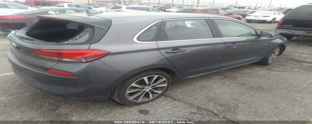 KMHH35LE7JU055162 2018 HYUNDAI ELANTRA GT photo no. 4