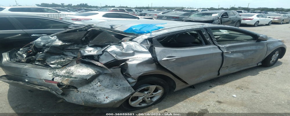 KMHDH4AE7EU212983 2014 HYUNDAI ELANTRA photo no. 4